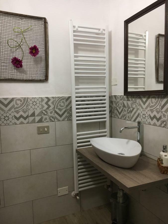 New Flowers Farm B&B โนเชโต ภายนอก รูปภาพ